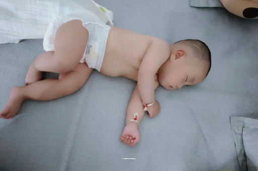 莒县宝宝呼吸道感染发烧